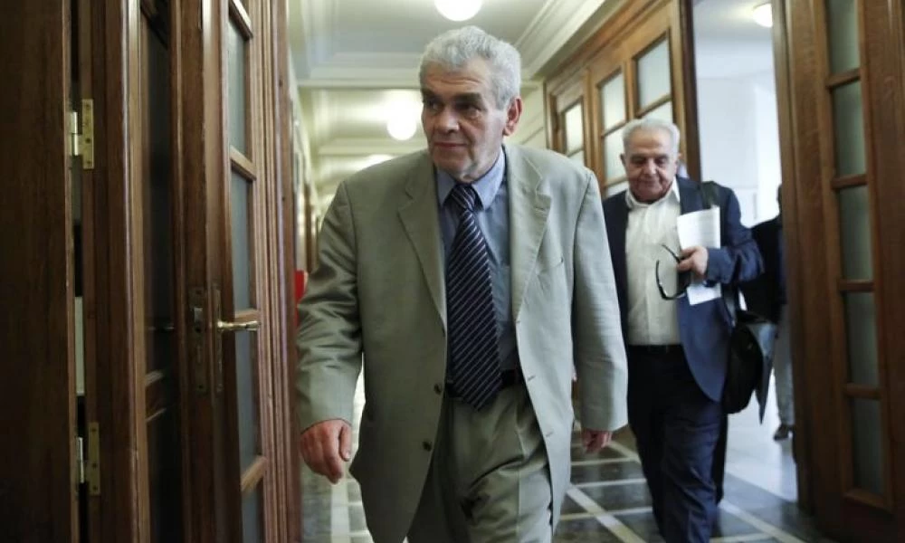 Παπαγγελόπουλος: «Νοθεία και εξαναγκασμός βουλευτών να ψηφίσουν φανερά»